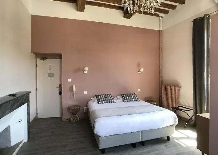 La - 3 Etoiles Superieur - & סארי סולנזארה