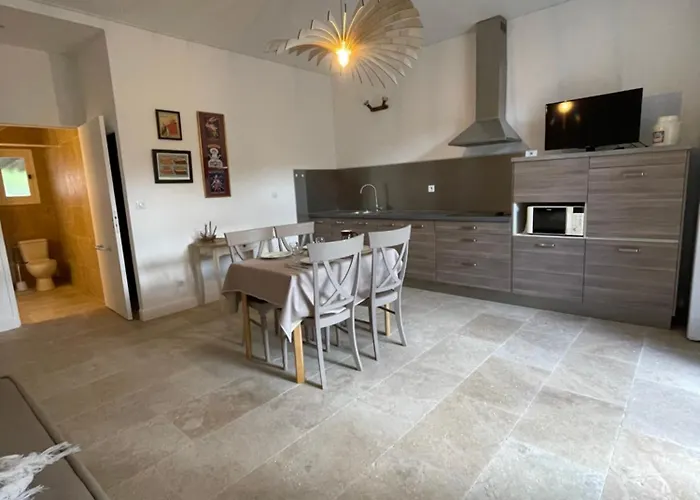 מלון La - 3 Etoiles Superieur - &