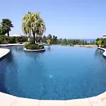 Hotel La - 3 Etoiles Superieur - & 3*