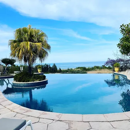 La - 3 Etoiles Superieur - & 호텔