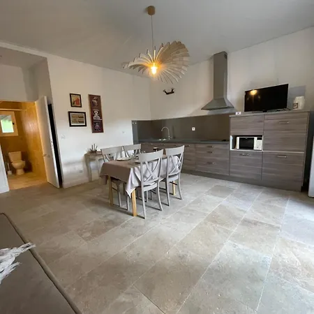 Hotell La - 3 Etoiles Superieur - &