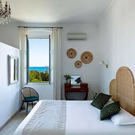 La - 3 Etoiles Superieur - & Hotel 3*