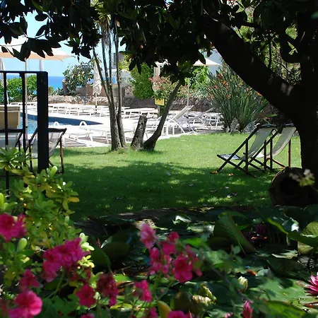 La - 3 Etoiles Superieur - & 3*