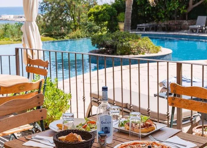 Szálloda La - 3 Etoiles Superieur - &