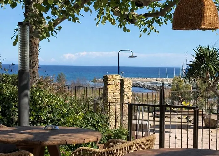 La - 3 Etoiles Superieur - & Sari-Solenzara