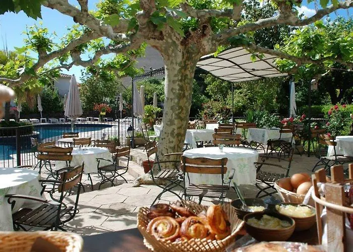 La - 3 Etoiles Superieur - & Hotel 3*